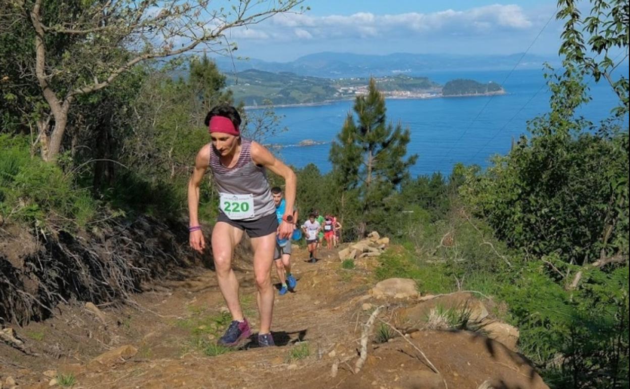 Uxlayotgan qizlar foto albomi